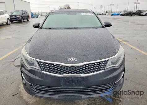 2017 Kia Optima Ex z USA, uszkodzony, nr VIN 5XXGU4L37HG157423